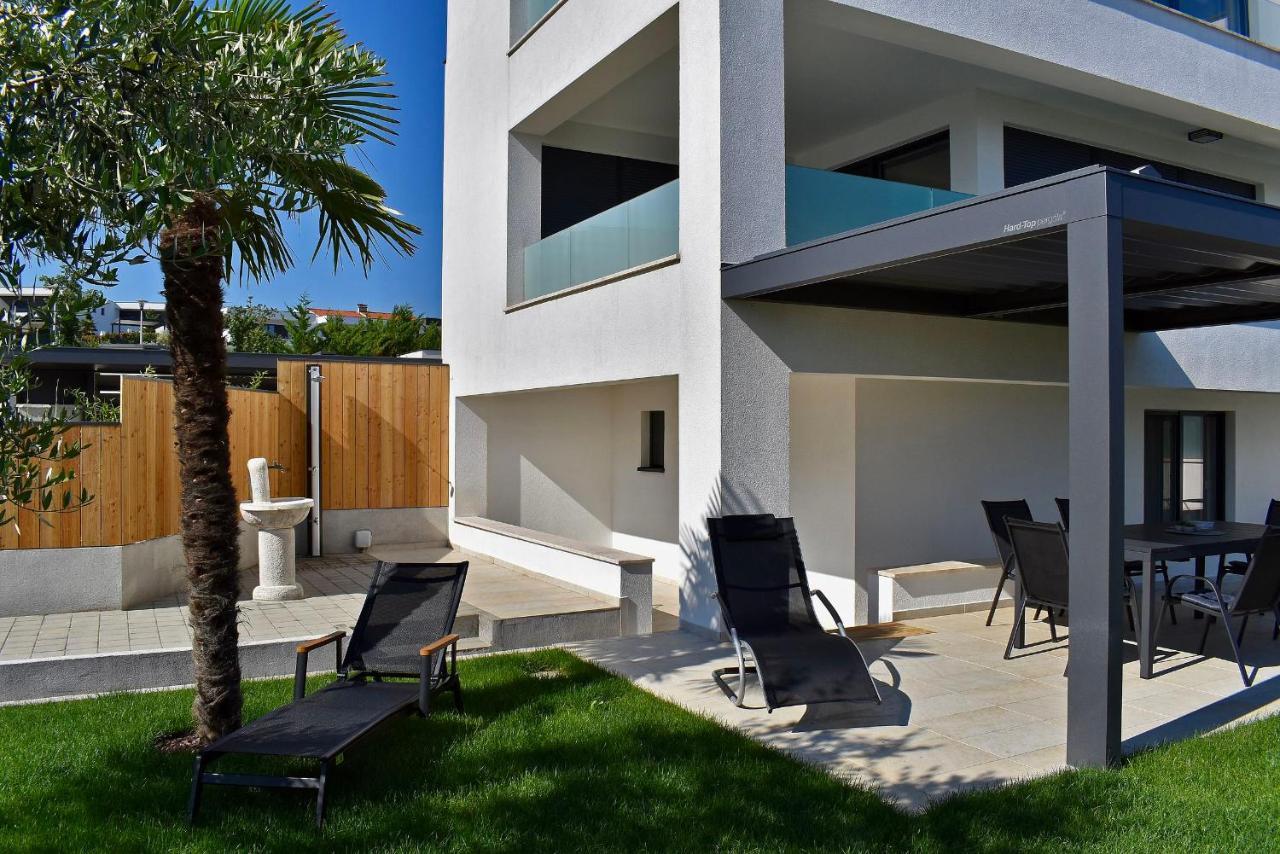 Casa Bella Apartment Malinska Exterior photo